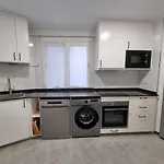 Moderno 143-A Centrico 3 Habitaciones