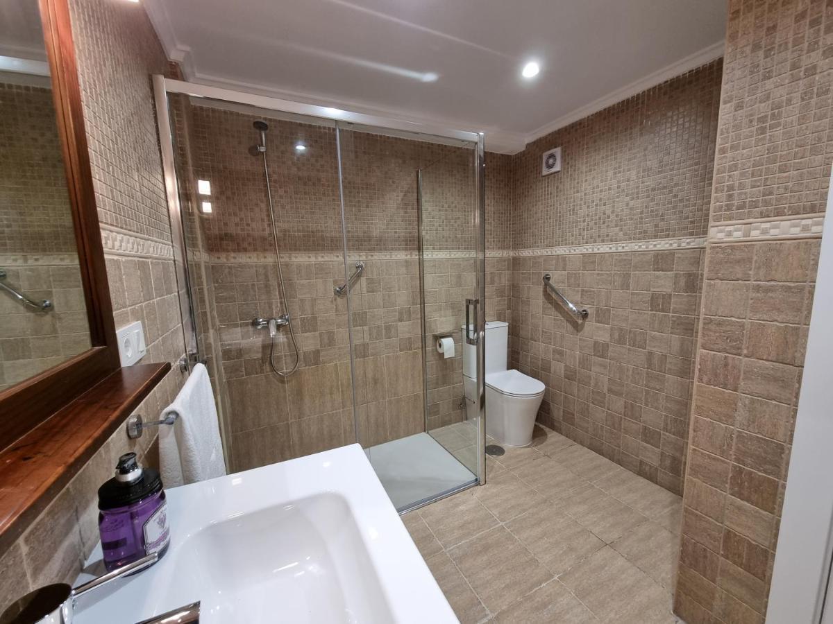 Apartment Moderno 143-a Centrico 3 *