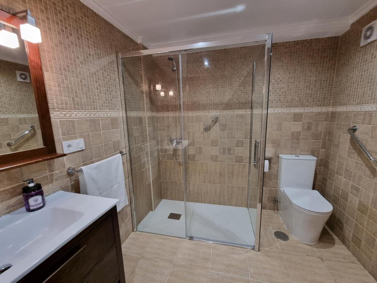 Apartment Moderno 143-a Centrico 3 *